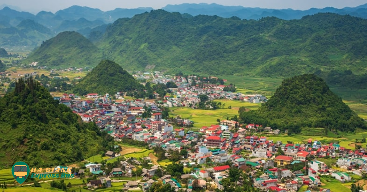 Tam Son Alley: Mountain-side Living